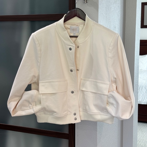 Kut from the Kloth "Camilla" Bomber Jacket - Winter White/Ivory Size L - Picture 4 of 12